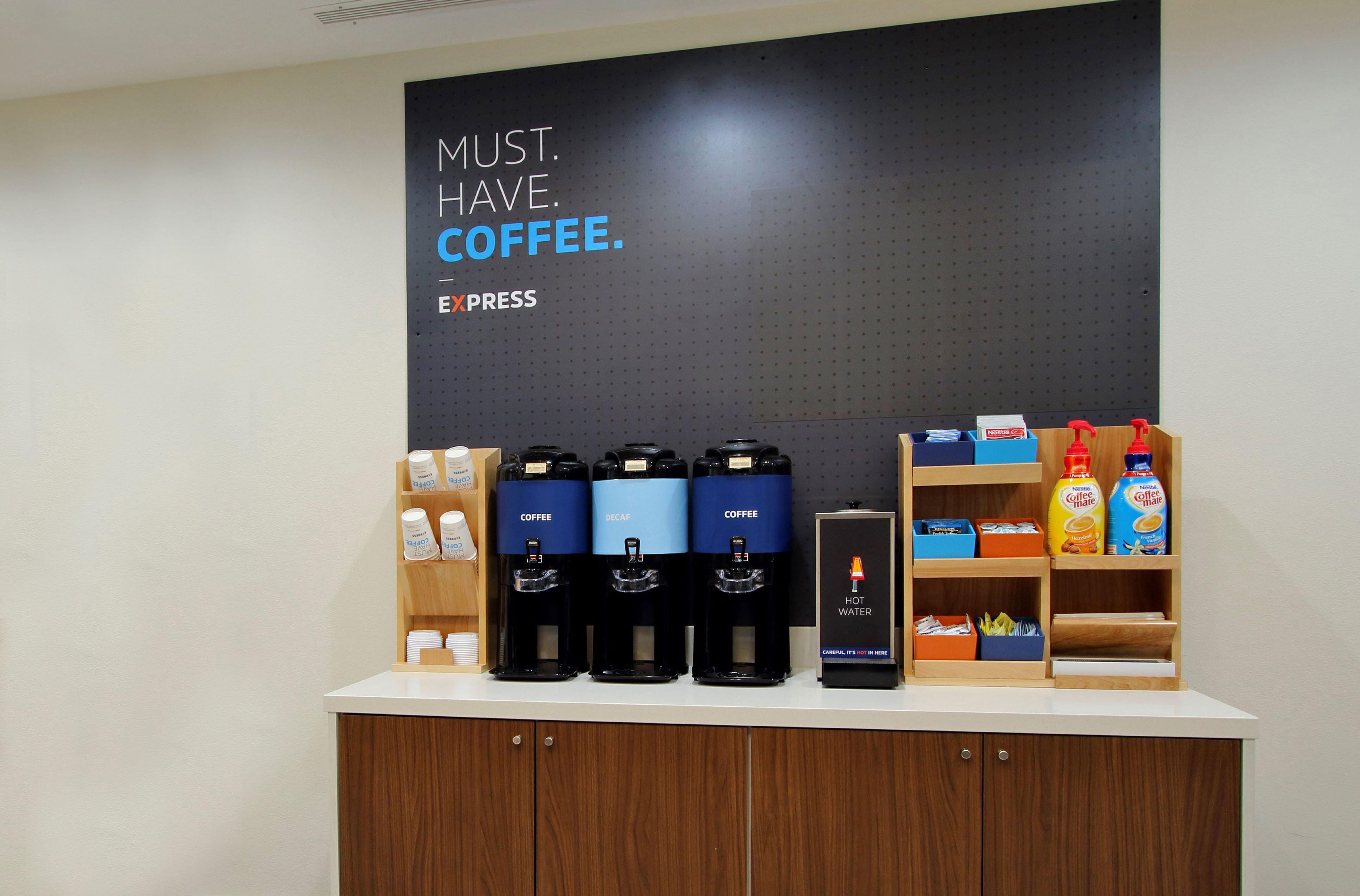 Holiday Inn Express Hotel & Suites Ontario By Ihg Екстериор снимка