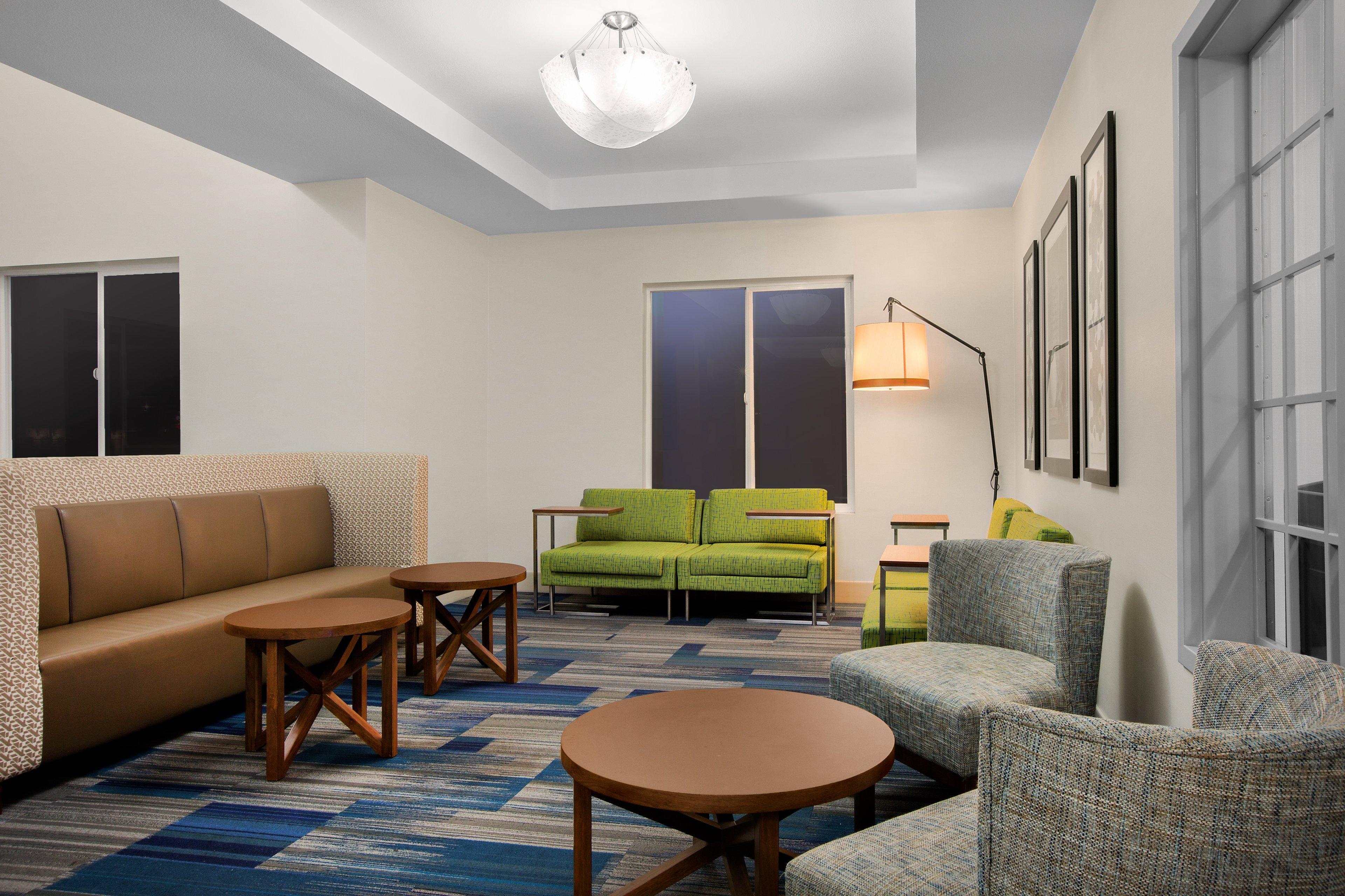 Holiday Inn Express Hotel & Suites Ontario By Ihg Екстериор снимка